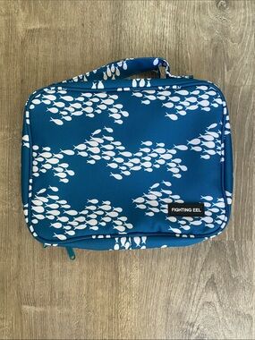 Fighting Eel Teal Blue Fish Toiletry Bag